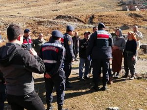 Anzer Yaylası'nda kaçak binaların yıkımında gerginlik