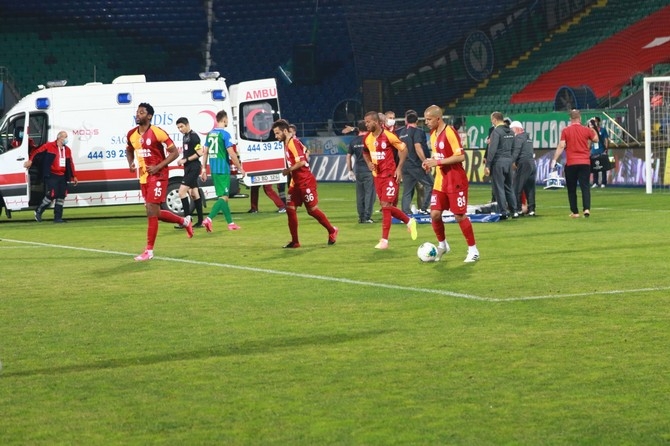 Çaykur Rizespor - Galatasaray Maçı Fotoğrafları galerisi resim 61