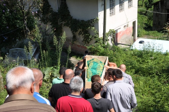 Sevilen Atma Türkücü Ahmet Çakar Ebediyete Uğurlandı galerisi resim 14