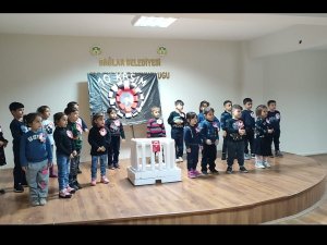 Bağlar Belediyesinin Kurslarında Bulunan Çocuklar Atatürk’ü Şiirlerle Andı