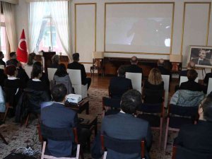 Türkiye’nin Pekin Büyükelçiliğinde Atatürk’ü Anma Töreni