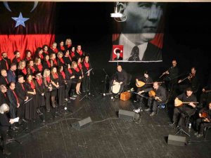 Atatürk Nilüfer’de Sevdiği Türkülerle Anıldı