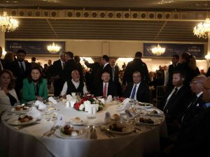 Chp Genel Başkanı Kılıçdaroğlu, Bursa’da İş İnsanlarıyla Bir Araya Geldi