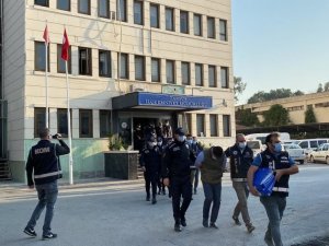 Mersin’de Dolandırıcılık Operasyonunda 13 Tutuklama