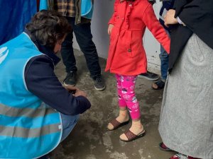 Avrupa’dan Gelip Mardin’deki Yetim Çocukları Sevindirdiler
