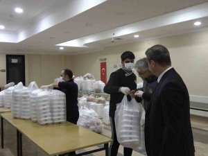 Yalova’da 8 Bin 81 Öğrenciye Ücretsiz Yemek Dağıtımı Başladı