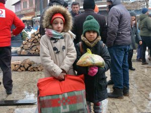Sındırgı’dan Deprem Bölgesine Yardım Seferberliği Devam Ediyor