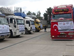 Deprem Bölgesine Uşak’tan 213 Bin Battaniye Gönderildi