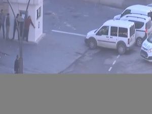 Gaziantep Emniyet Müdürlüğü Önünde Çatışma