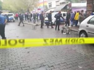 İstanbul’da Silahlı Saldırgan Dehşeti