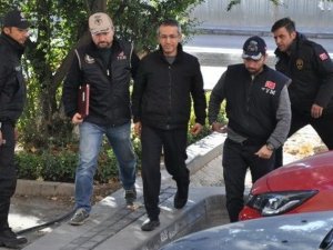Eski Savcı Ferhat Sarıkaya Tutuklandı