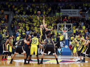 Fenerbahçe 11. Galibiyetini Aldı