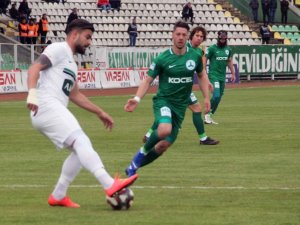 Spor Toto 1. Lig: Giresunspor: 0 - Abalı Denizlispor: 2 (İlk Yarı Sonucu)
