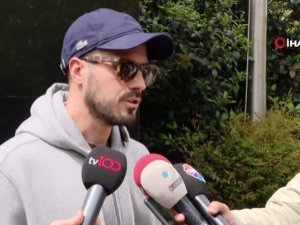 Taksici Tarafından Bıçaklanan Gökhan Gencebay Taburcu Oldu