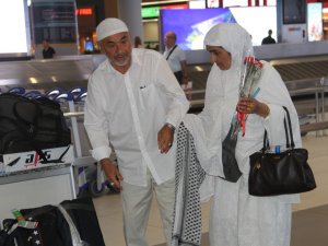 İlk Hac Kafilesi Kutsal Topraklardan Döndü