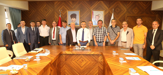 Vali Kemal Çeber, Muhtarları Dinledi