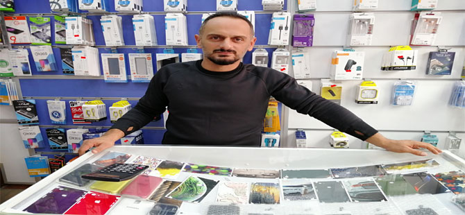 Satılmaz Dediği Telefon Tezgahtan Çalındı