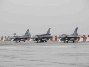 Türk Savaş Uçakları 30 Km Derinliğe Kadar İndi, Hedefler İmha Edildi