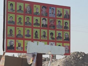 Tel Abyad’da Ypg/pkk Teröristlerinin Tabelaları Görüntülendi