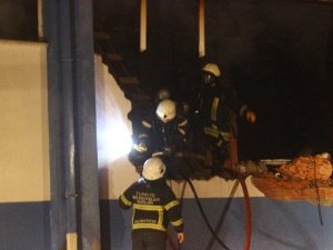 Giresun’daki Fabrika Yangını Kontrol Altına Alındı