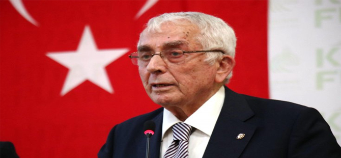 Rizeli Eski Bakan Ali Topuz Hayatını Kaybetti