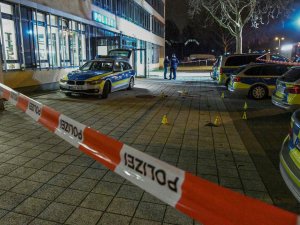 Almanya’da Bıçakla Polise Saldırmaya Çalışan Türk Öldürüldü