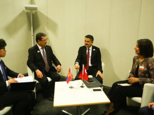 Bakan Pakdemirli, Berlin’de Mevkidaşları İle Görüştü