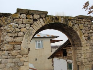 115 Yıl Önce Yapılan Konaktan Sadece Kapısı Kaldı