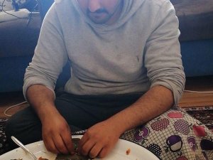 ’Evde Kal’an Erkeklerin Ev Halleri Sosyal Medyayı Salladı