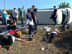 Samsun’da Minibüs Devrildi: 15 Yaralı