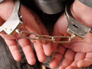 İzmir Merkezli Fetö Operasyonunda 36 Tutuklama