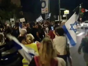 Kudüs’teki Netanyahu Karşıtı Protestolarda Göstericilere Polis Müdahalesi