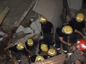 Suudi Arabistan’da 3 Katlı Bina Çöktü: 3 Ölü, 12 Yaralı