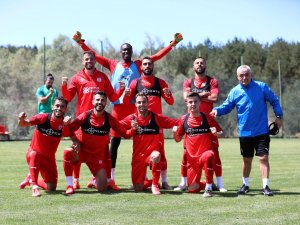 Sivasspor Yeni Sezon Hazırlıklarını Sürdürdü