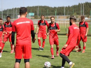 Dg Sivasspor, Yeni Sezon Hazırlıklarına Devam Etti