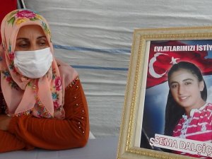 Diyarbakır’da Hdp İl Binası Önündeki Acılı Ailelerin Hikayeleri Yürek Burkuyor