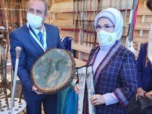 Emine Erdoğan’dan, Atık Malzemelerden Yapılan Ürünlere Büyük İlgi