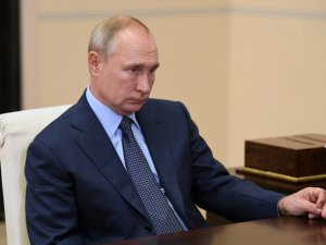 Rusya Devlet Başkanı Putin’den İkinci Aşı Müjdesi