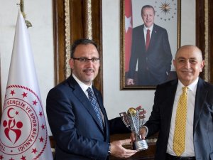 Süleyman Hurma’dan Bakan Kasapoğlu’na Ziyaret