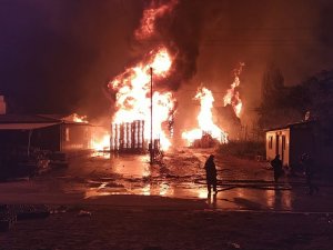Gaziantep’te Palet Fabrikasında Yangın