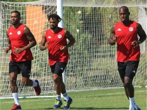 Antalyaspor, Turnuvaya 8 Eksikle Gidiyor