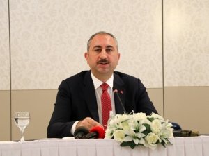 Adalet Bakanı Abdulhamit Gül’den Yunan Mevkidaşına Mektup