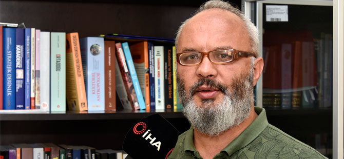 Prof. Dr. Nafiz Maden: “Rize-Çayeli Açıklarında Denizden Petrol Sızıyor”