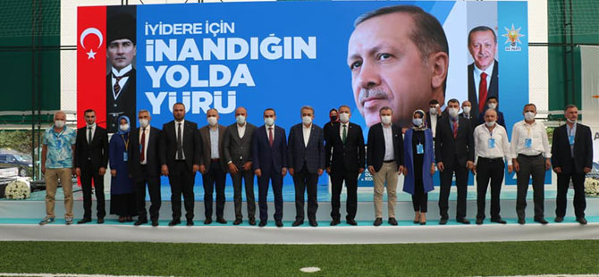 AK Parti'de İyidere’de Aynacı Güven Tazeledi, Derepazarı’nda Köse Yeni Başkan Oldu