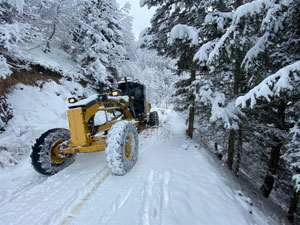 Rize'de kardan 53 köye ulaşım sağlanamıyor