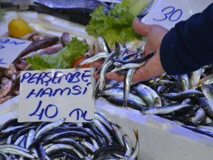 Hamsi Kırmızı Etle Yarışıyor: Fiyatı 40 Lira
