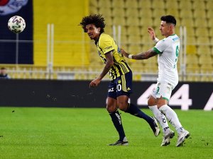 Gustavo’nun Sakatlığı Fenerbahçe’ye Pahalıya Mal Oldu!