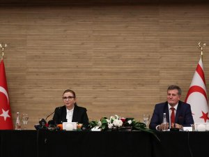 Ο Υπουργός Εμπορίου Pekcan συναντήθηκε με τον Υπουργό Kktc Arıklı