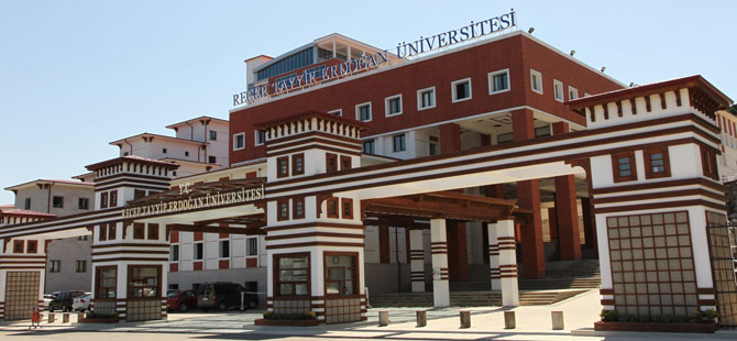 Recep Tayyip Erdoğan Üniversitesi 11 Basamak Birden Yükseldi, Türkiye’nin En İyi 48. Üniversitesi Oldu