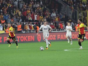 Spor Toto Süper Lig: Göztepe: 1 - Fenerbahçe: 1 (Maç Sonucu)